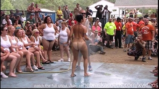 Amateur in nature's garb contest at this years nudes a poppin festival in indiana
